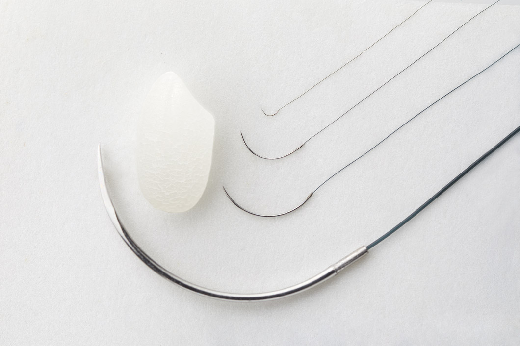 マイクロサージャリーで使用する糸03