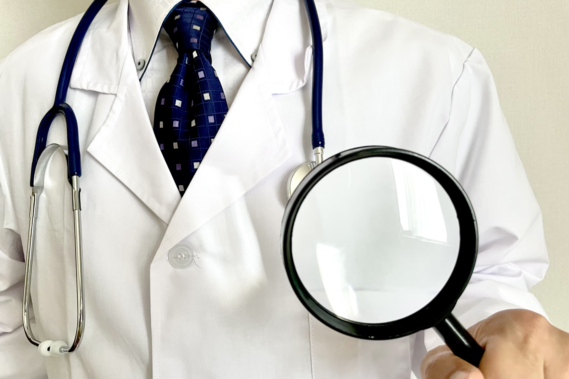 精索静脈瘤が原因で引き起こる精巣石灰化